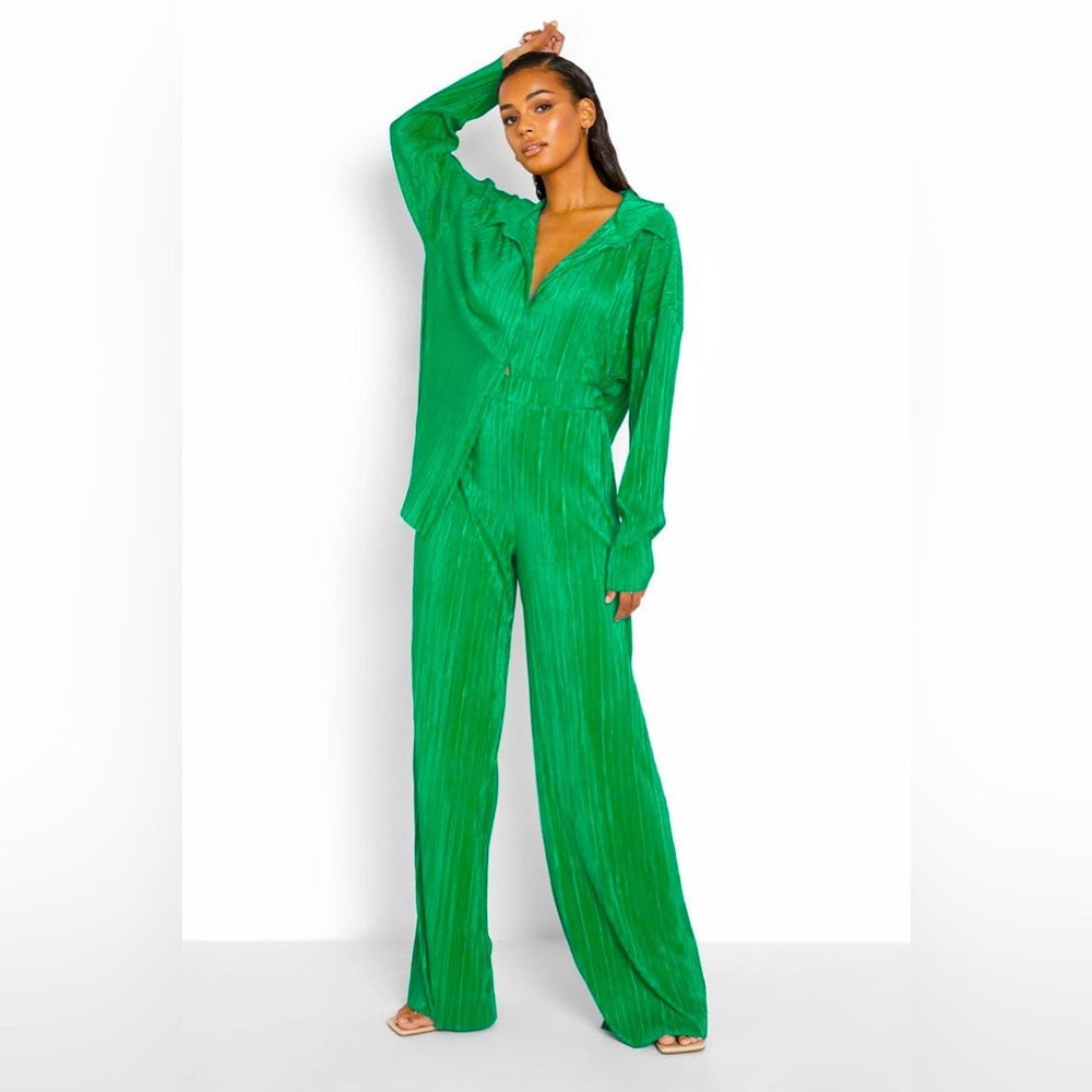 ZARA Green Plisse Two Piece Set S